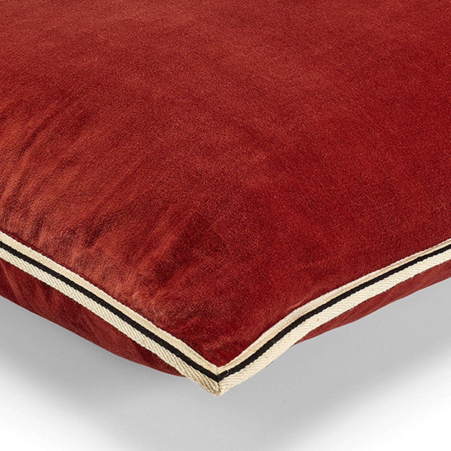Aristote Cushion - Elitis