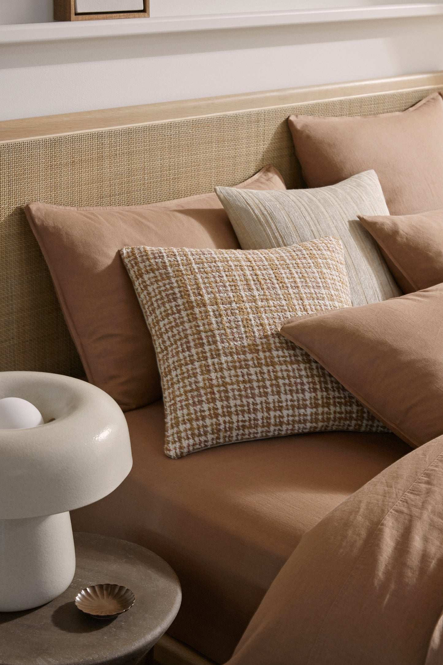 Tripoli Cushion