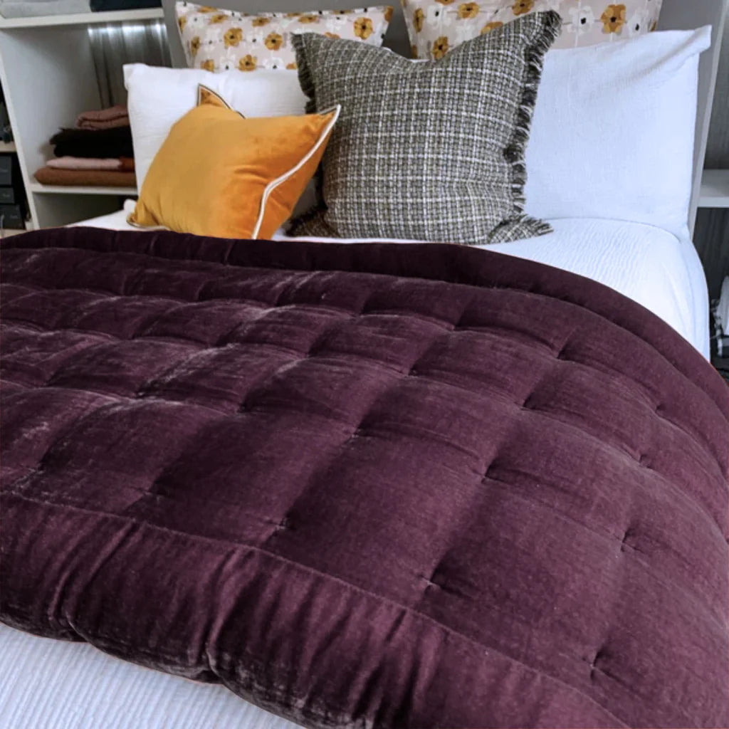 Pin Velvet Comforter in Aubergine