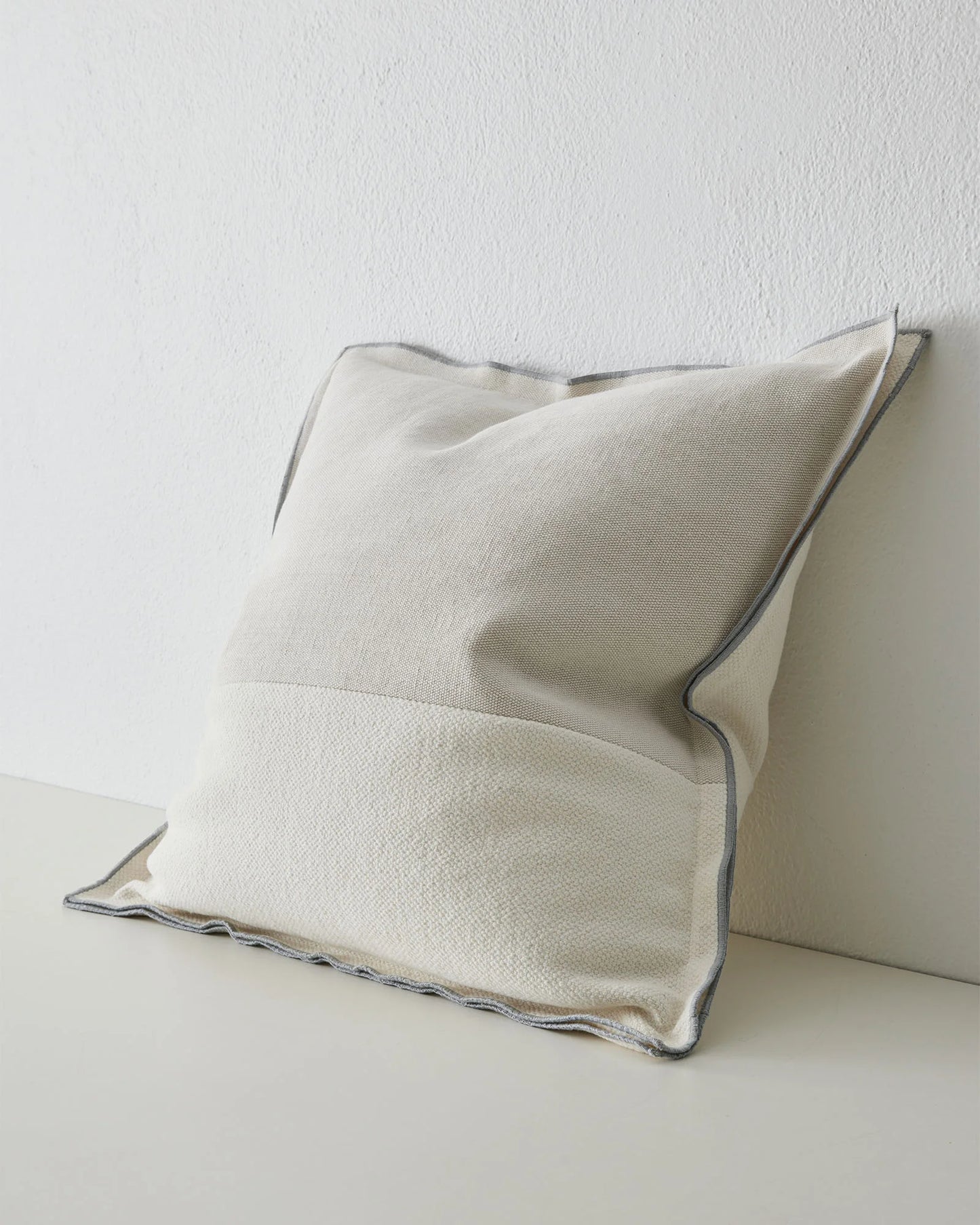 Riccardo Cushion