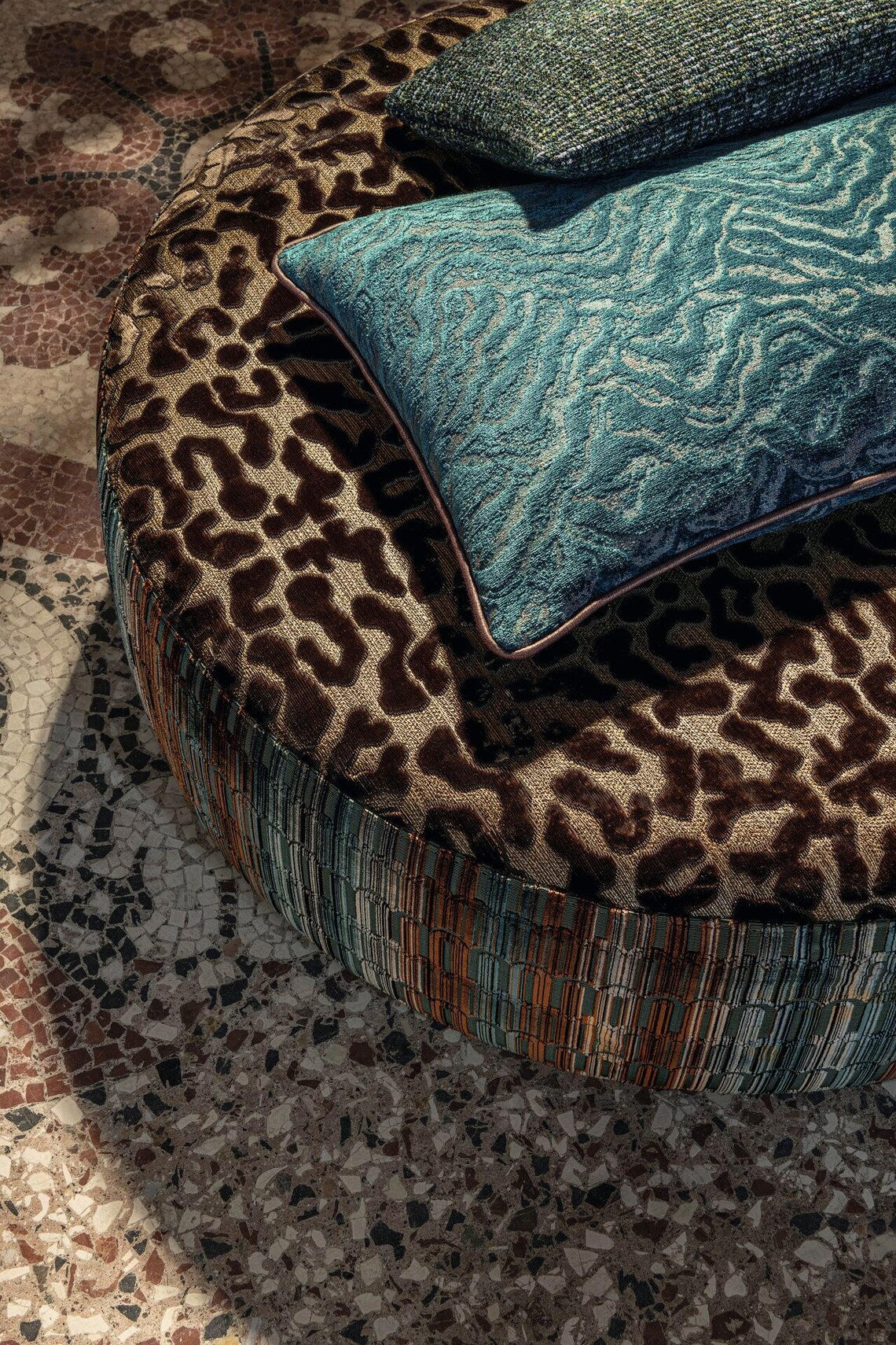 Talisman Fabric - Carlucci