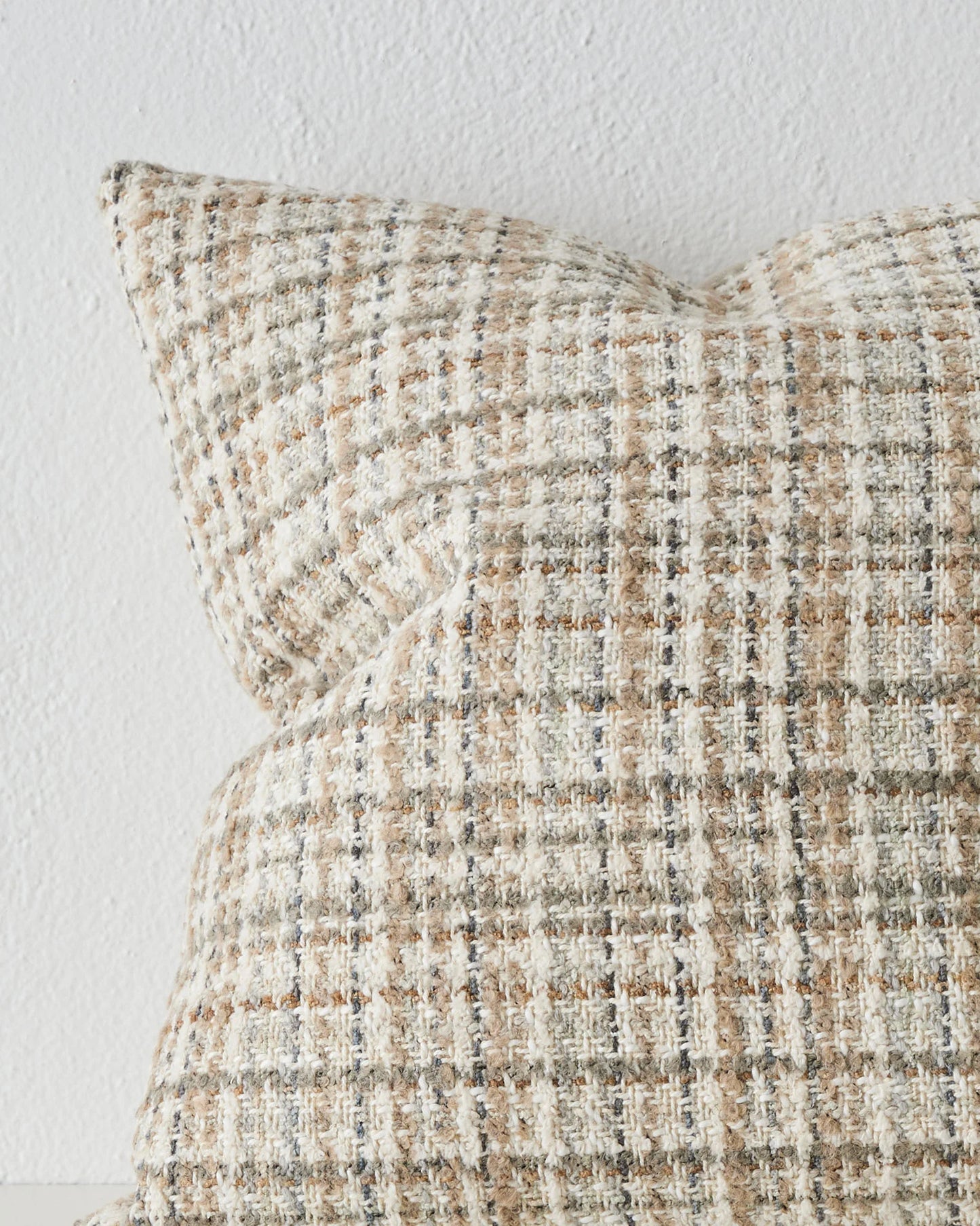 Tripoli Cushion