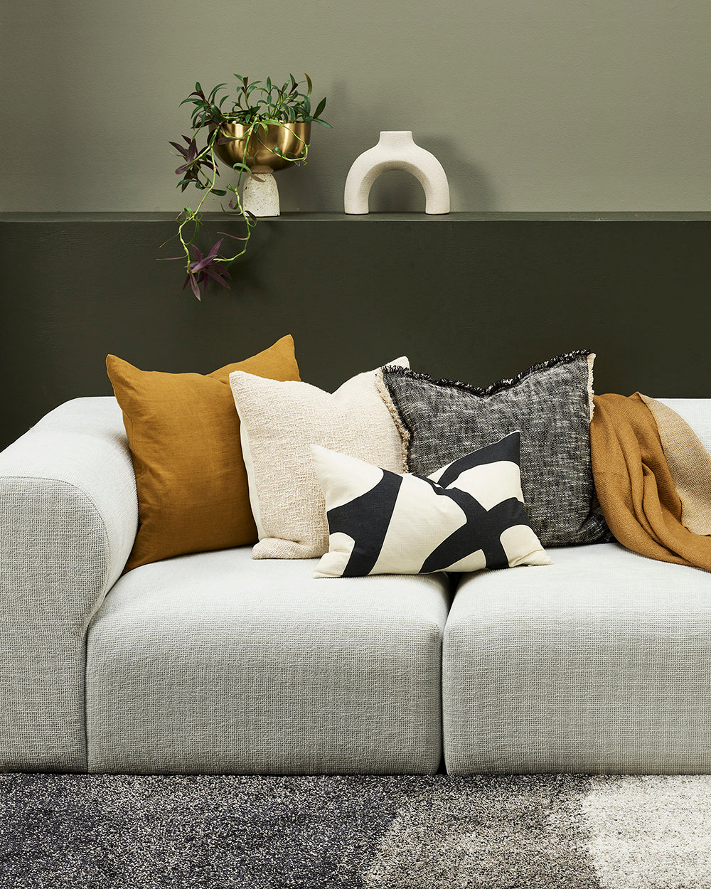 Amara cushion