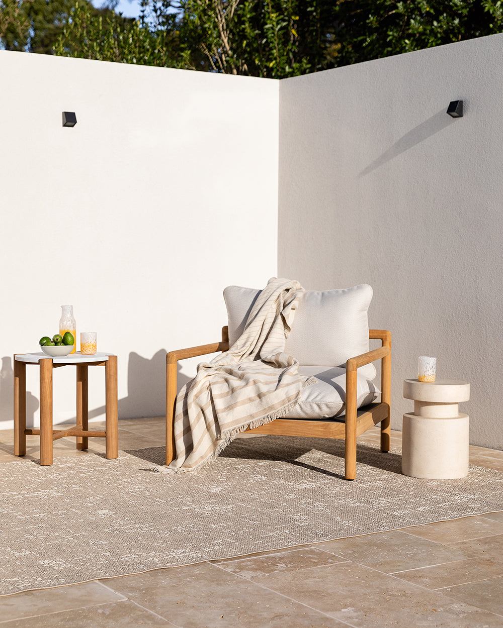 Banksia Throw