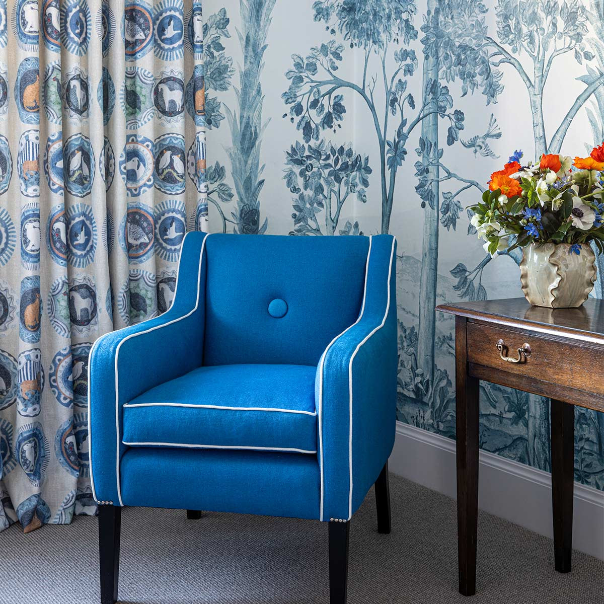 Robina's Dinner Party Fabric - GP&J Baker