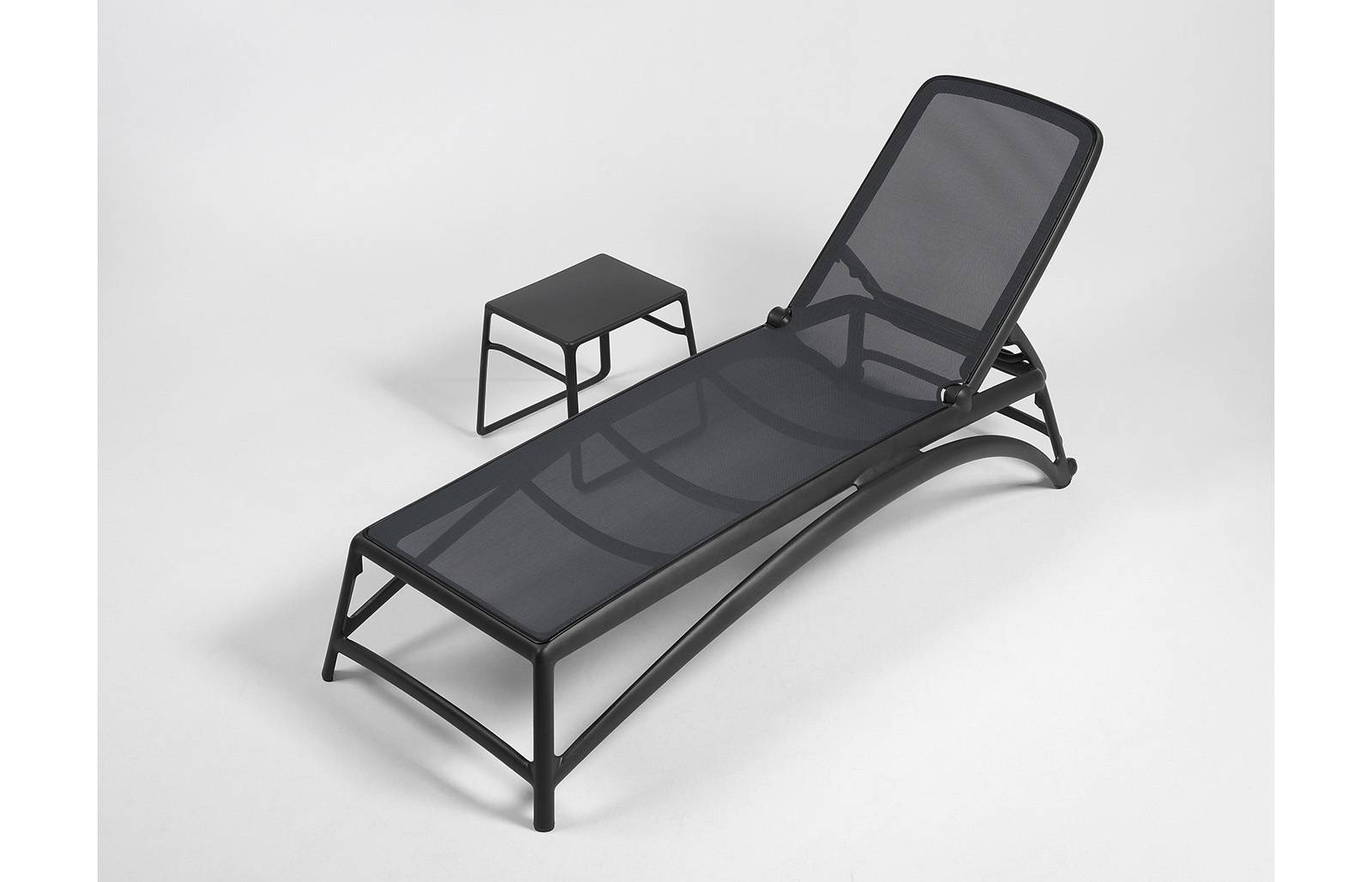 Atlantico sun lounger in charcoal, Nardi outdoor furniture