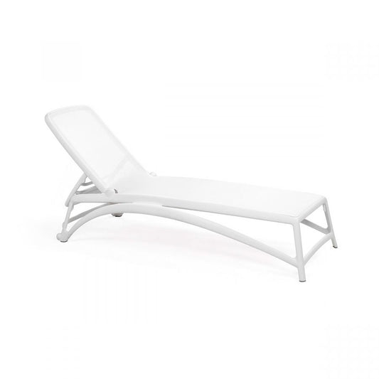 Atlantico sun lounger in white, Nardi outdoor furniture