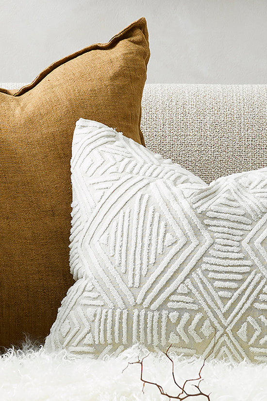 Cassius Cushion - Baya