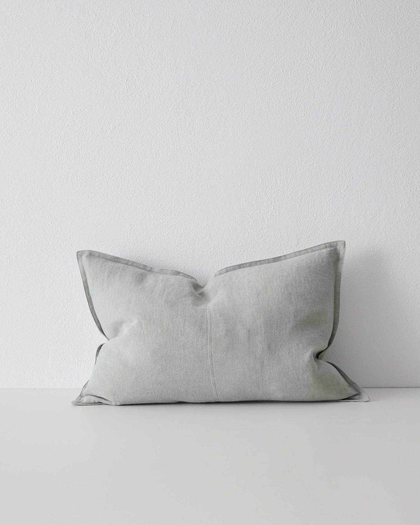Como Linen Lumbar Cushion