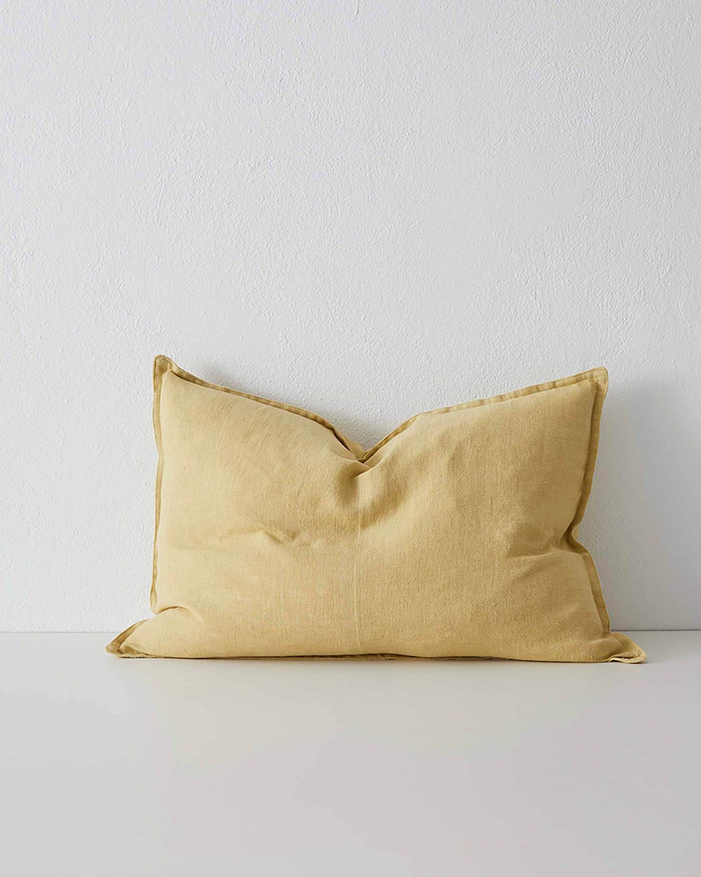 Como Linen Lumbar Cushion