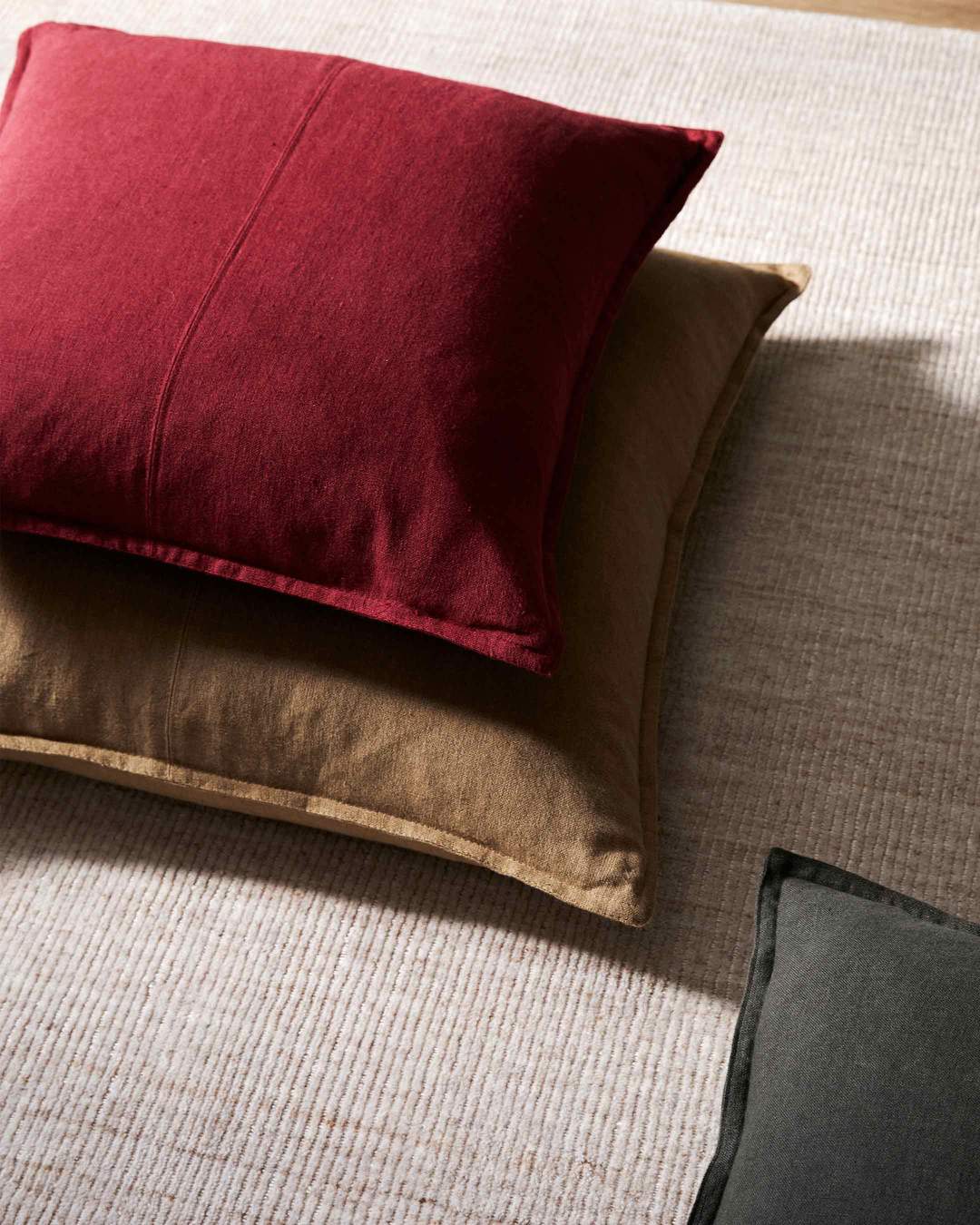 Como Linen Lumbar Cushion