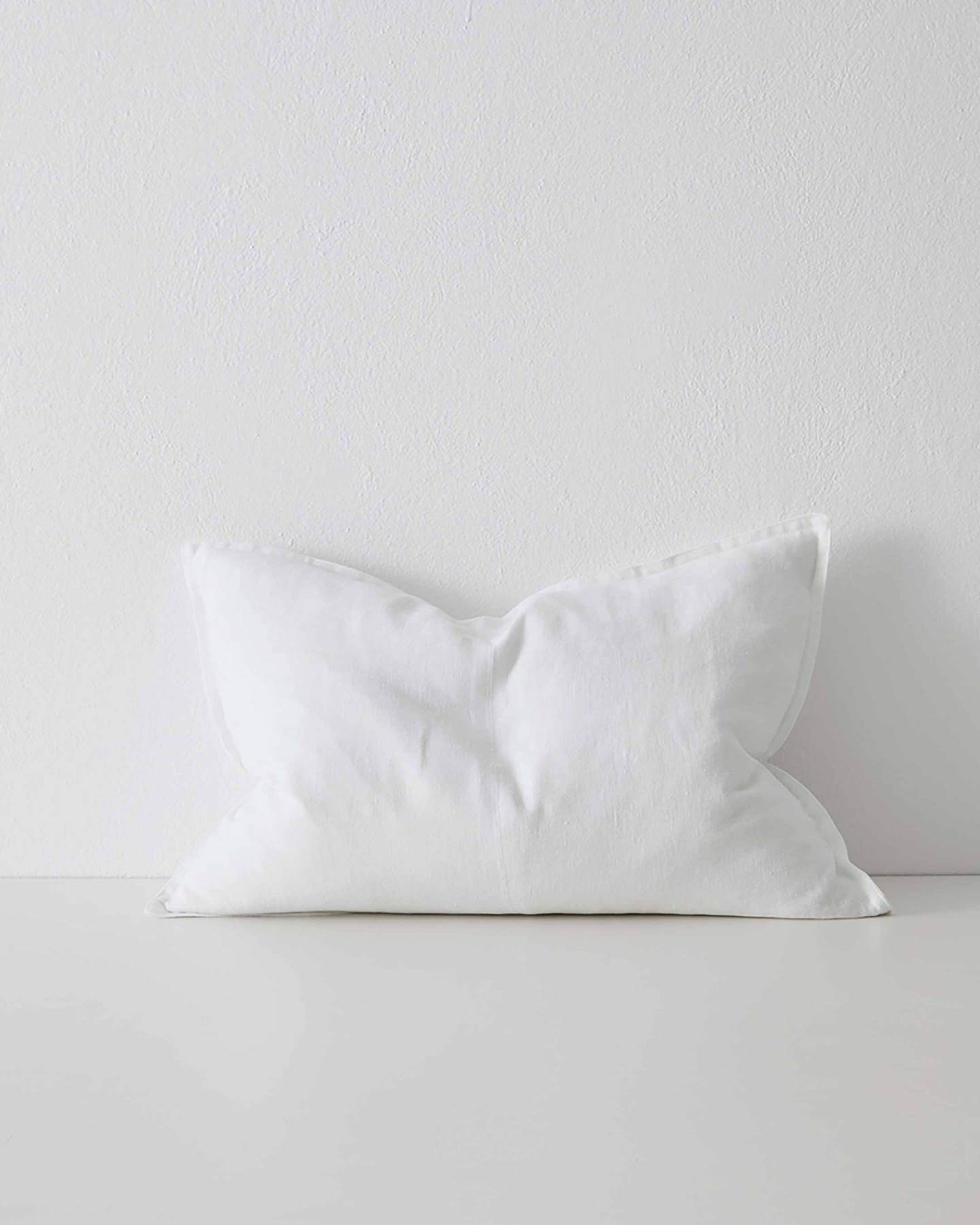 Como Linen Lumbar Cushion