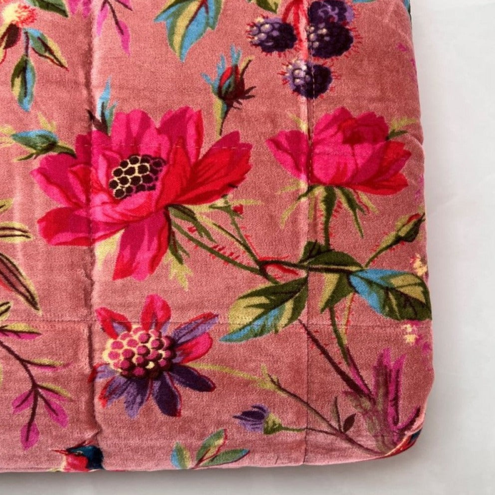 Bird of Paradise Velvet Throw in Dusty Pink