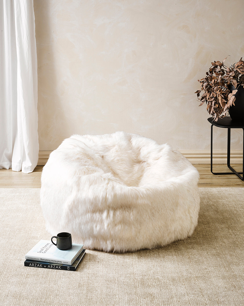 Norwegian imitation fur throw plush pod