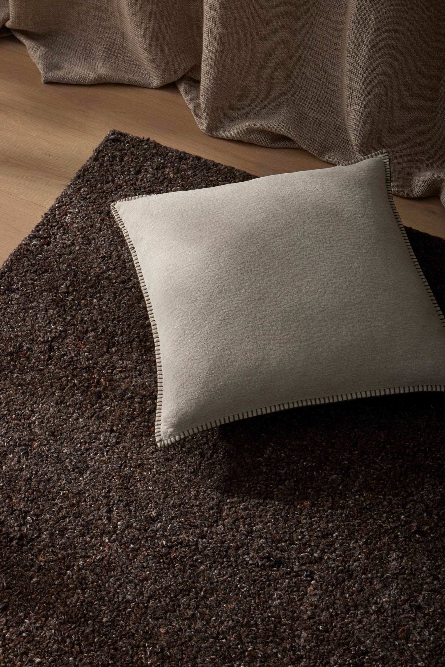 Alba Cushion