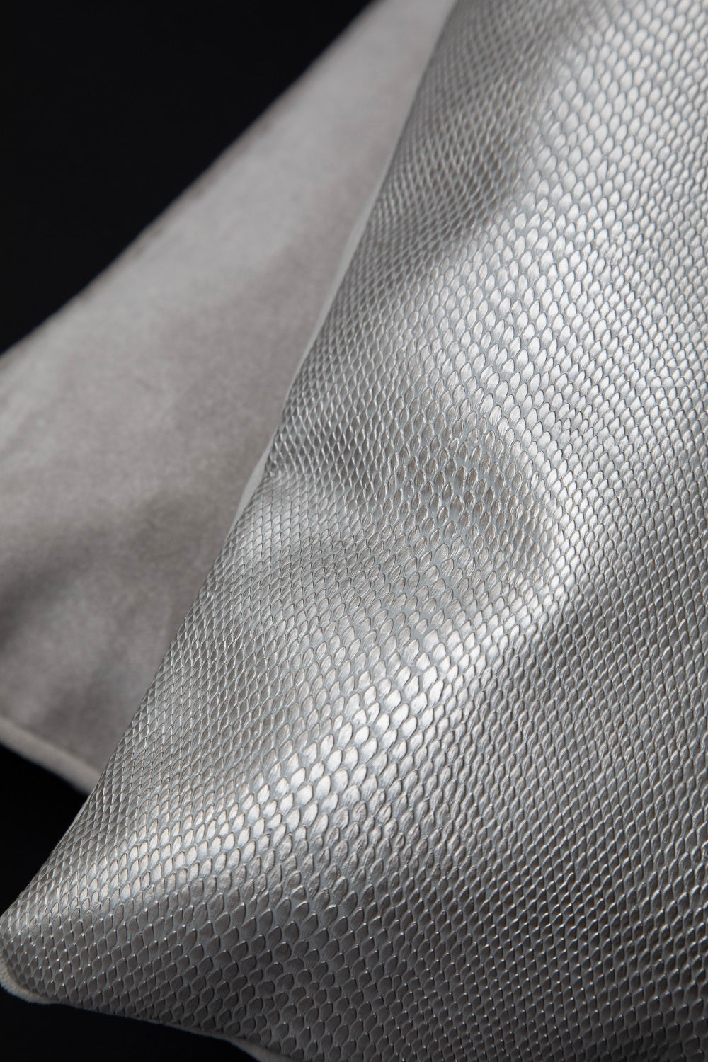 Lizard Faux Leather Cushion - Metallic Silver