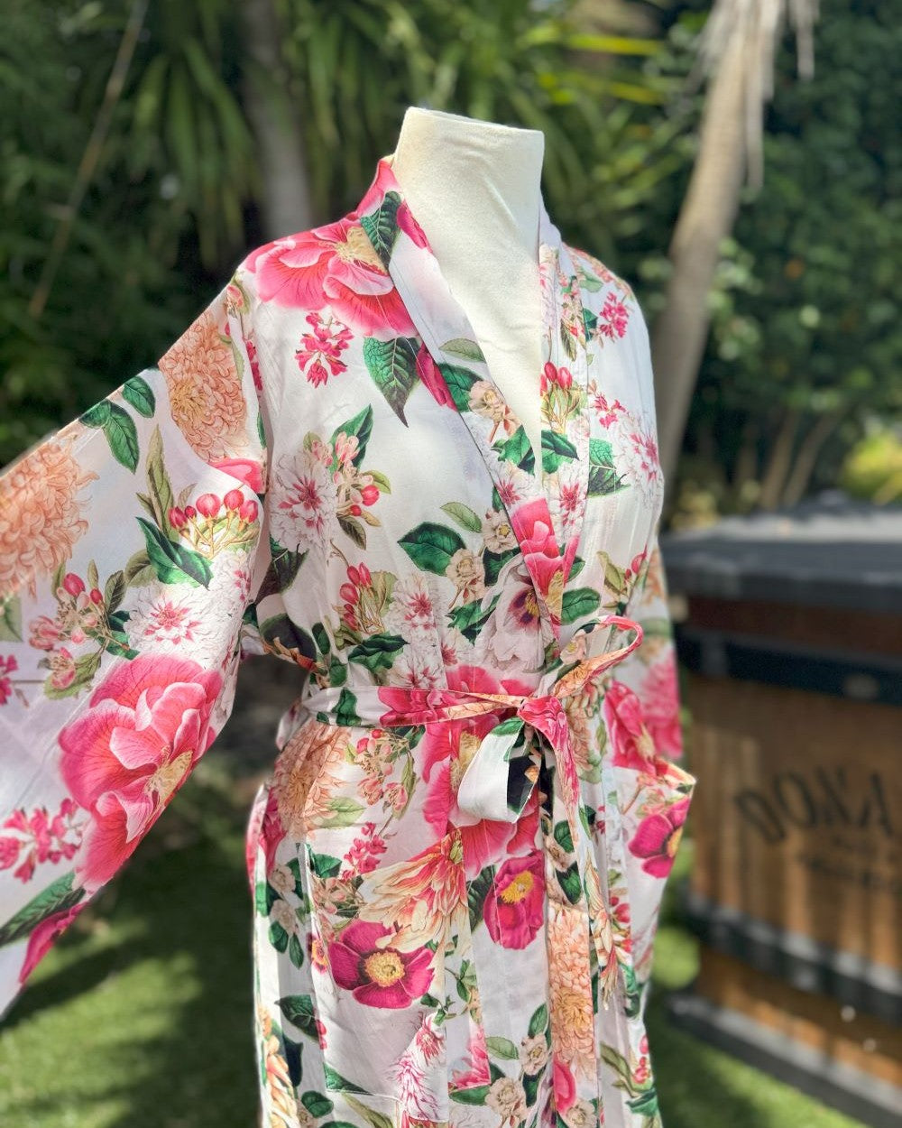 Fleur Kimono Robe - White – My Sanctuary NZ