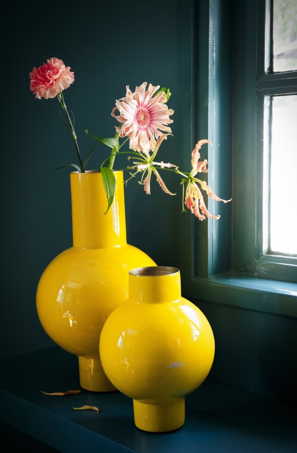 Metal Bulb Vase