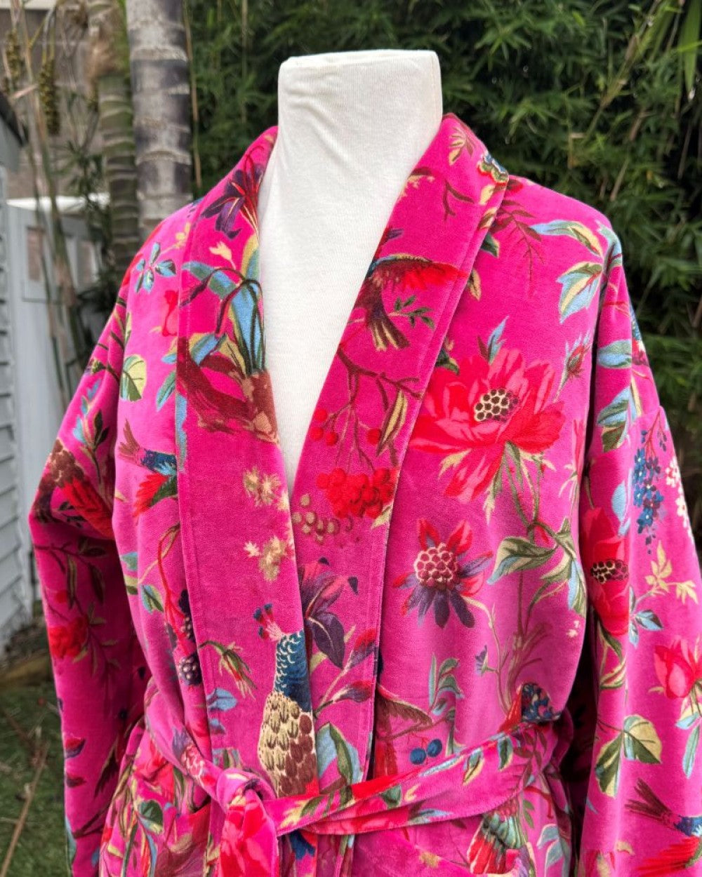 Pink King Robe Paradise Hot Pink Velvet Robe – My Sanctuary NZ & AU