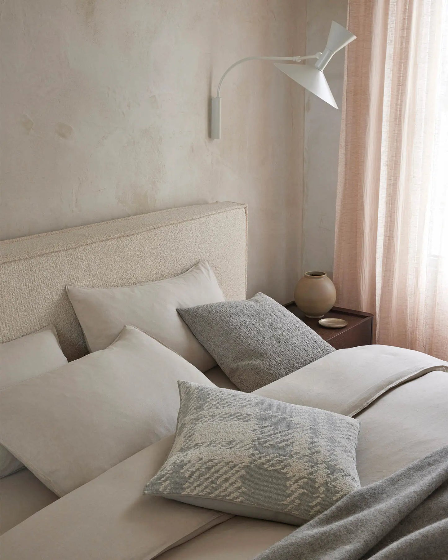 Laurent Cushion