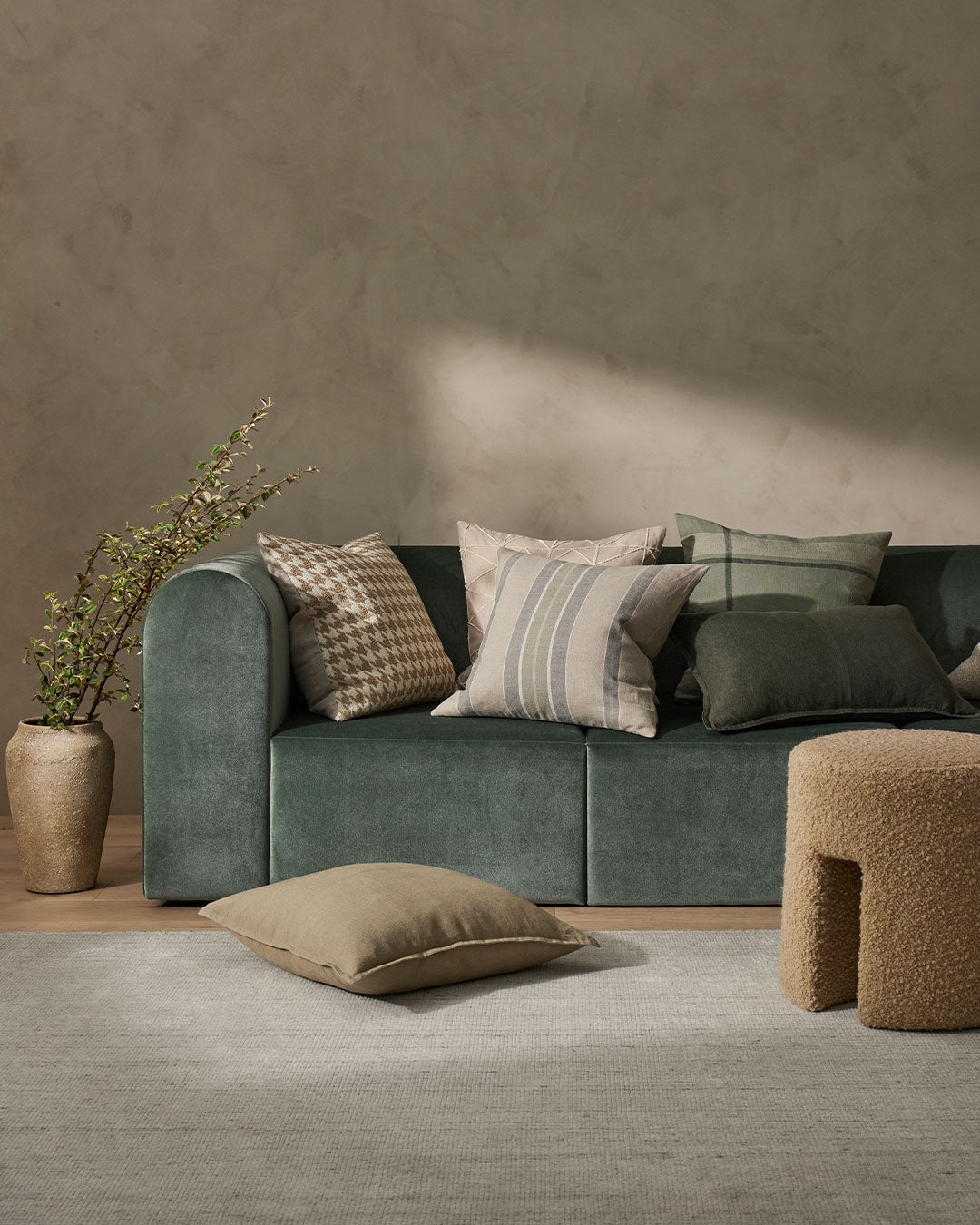 Newstead Cushion