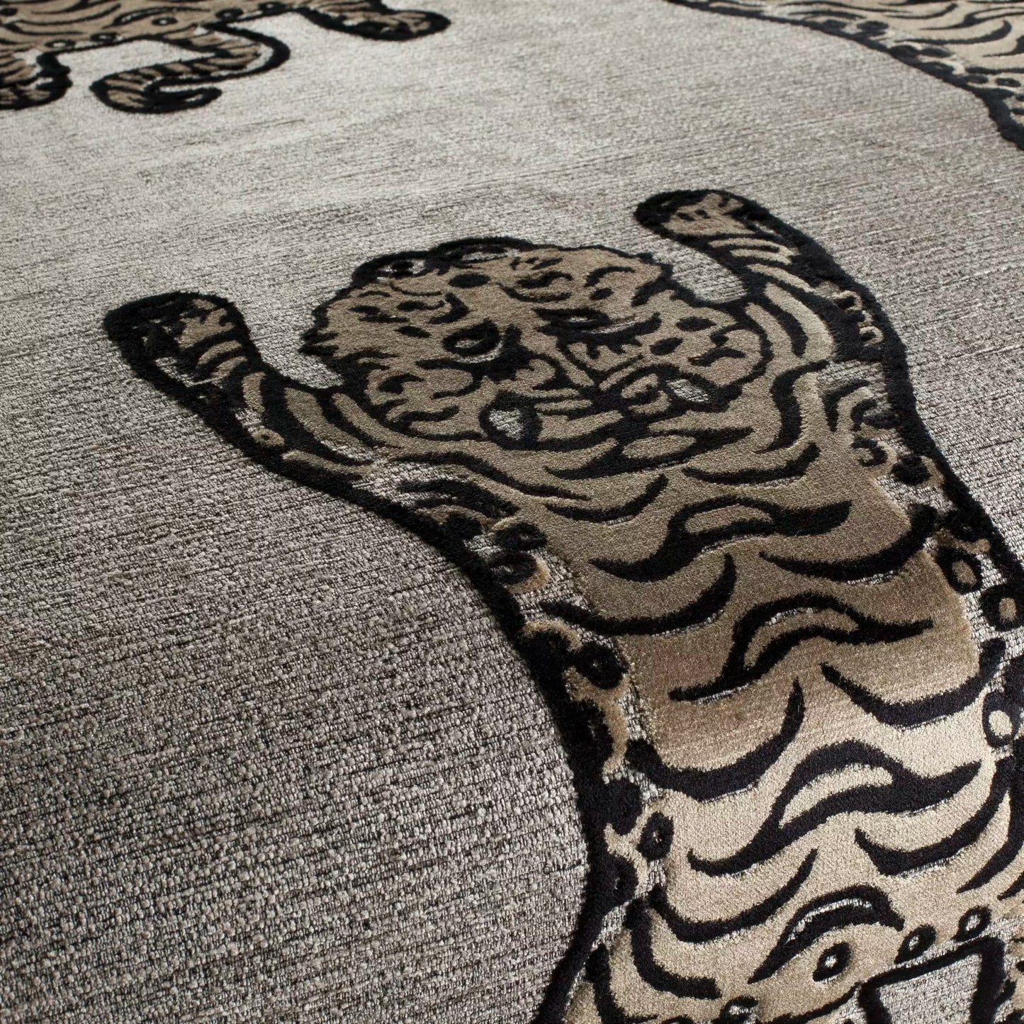 Wild Kiss Fabric - Chivasso