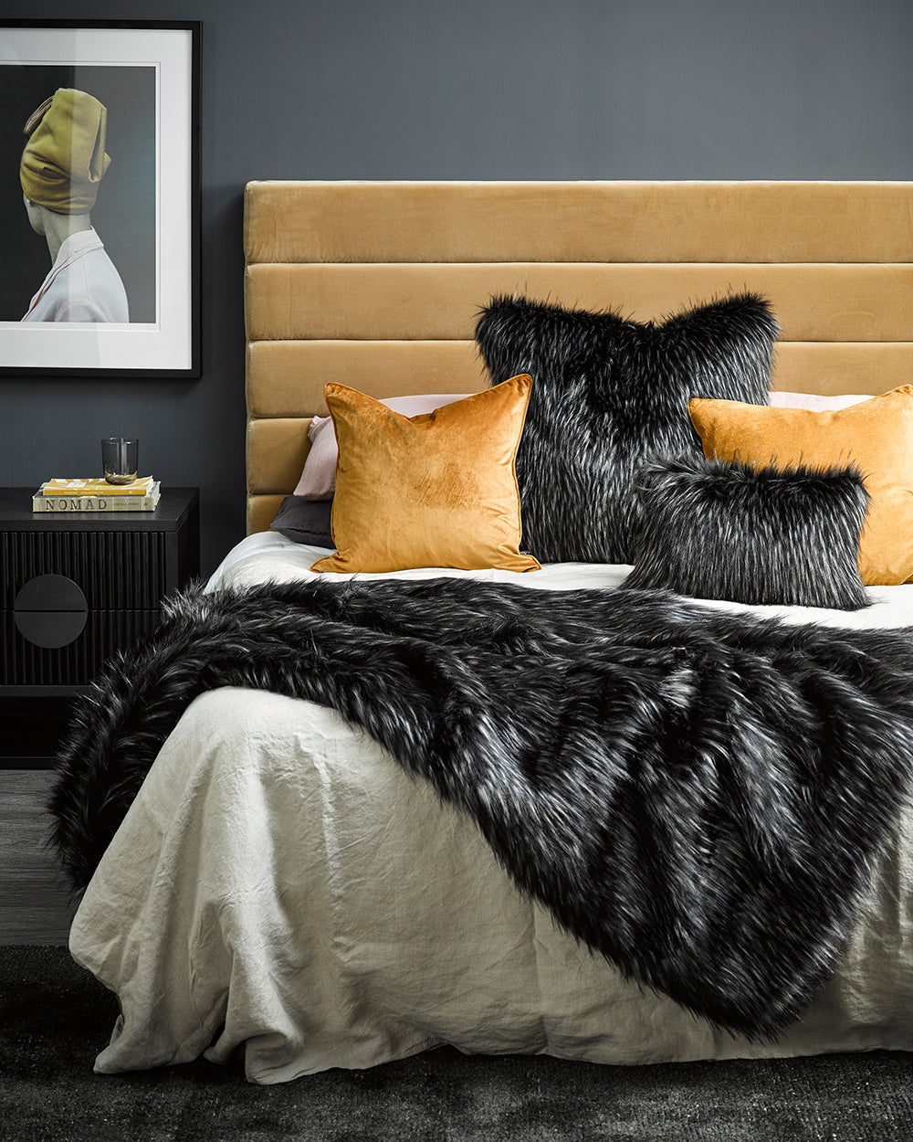 Luxury Imitation Fur Cushion - Ebony Plume