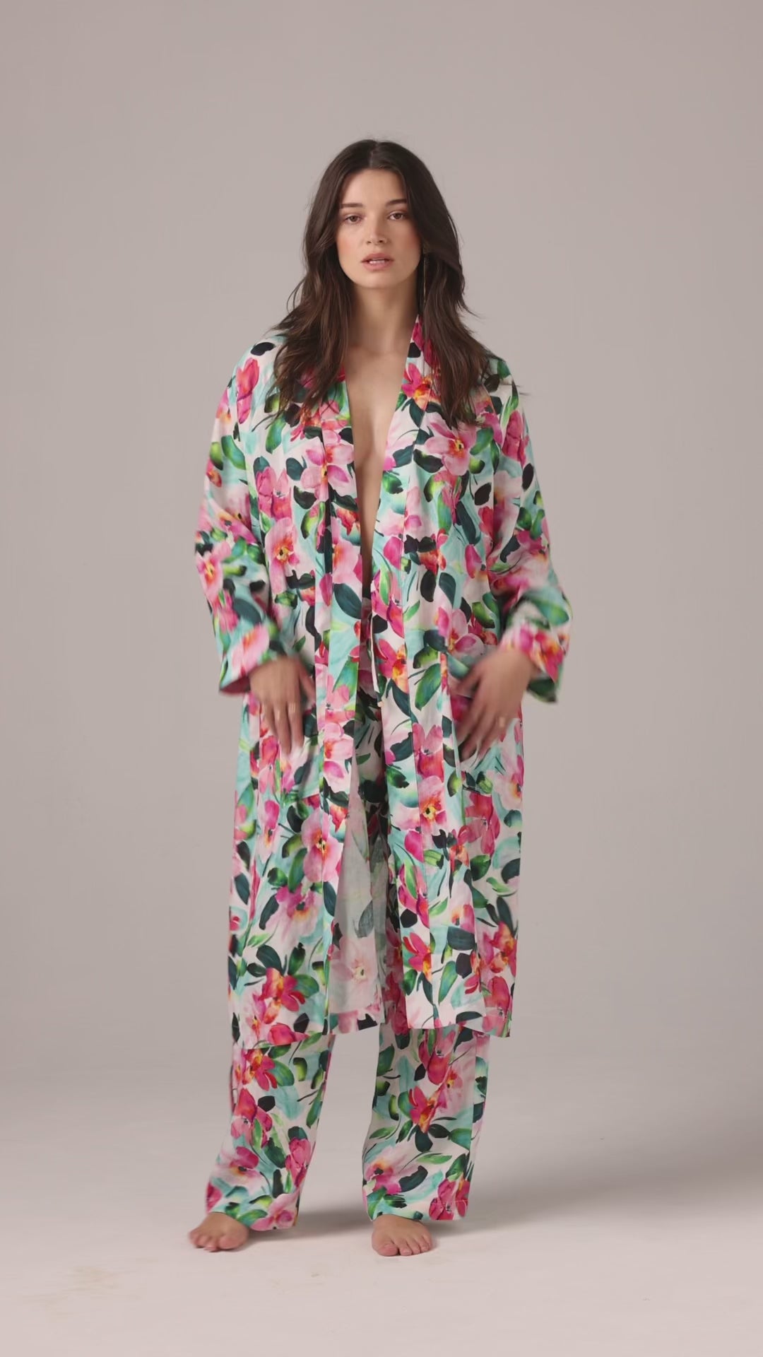 Bella Linen Floral robe