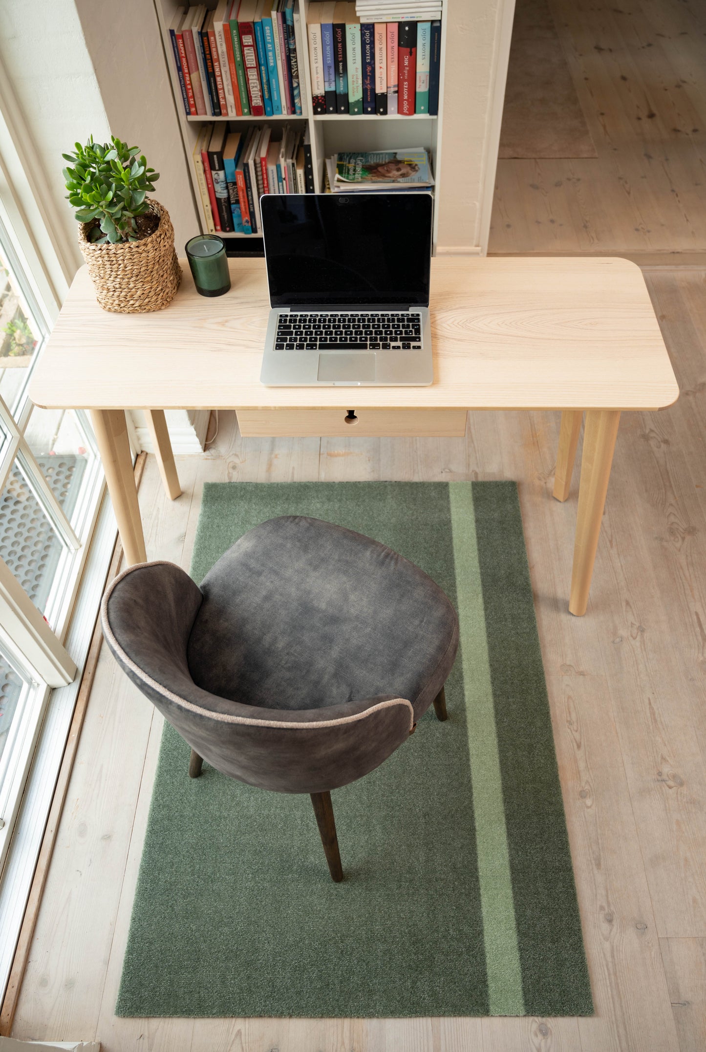 Stripes Vertical Door Mat 90cm - Tica Copenhagen