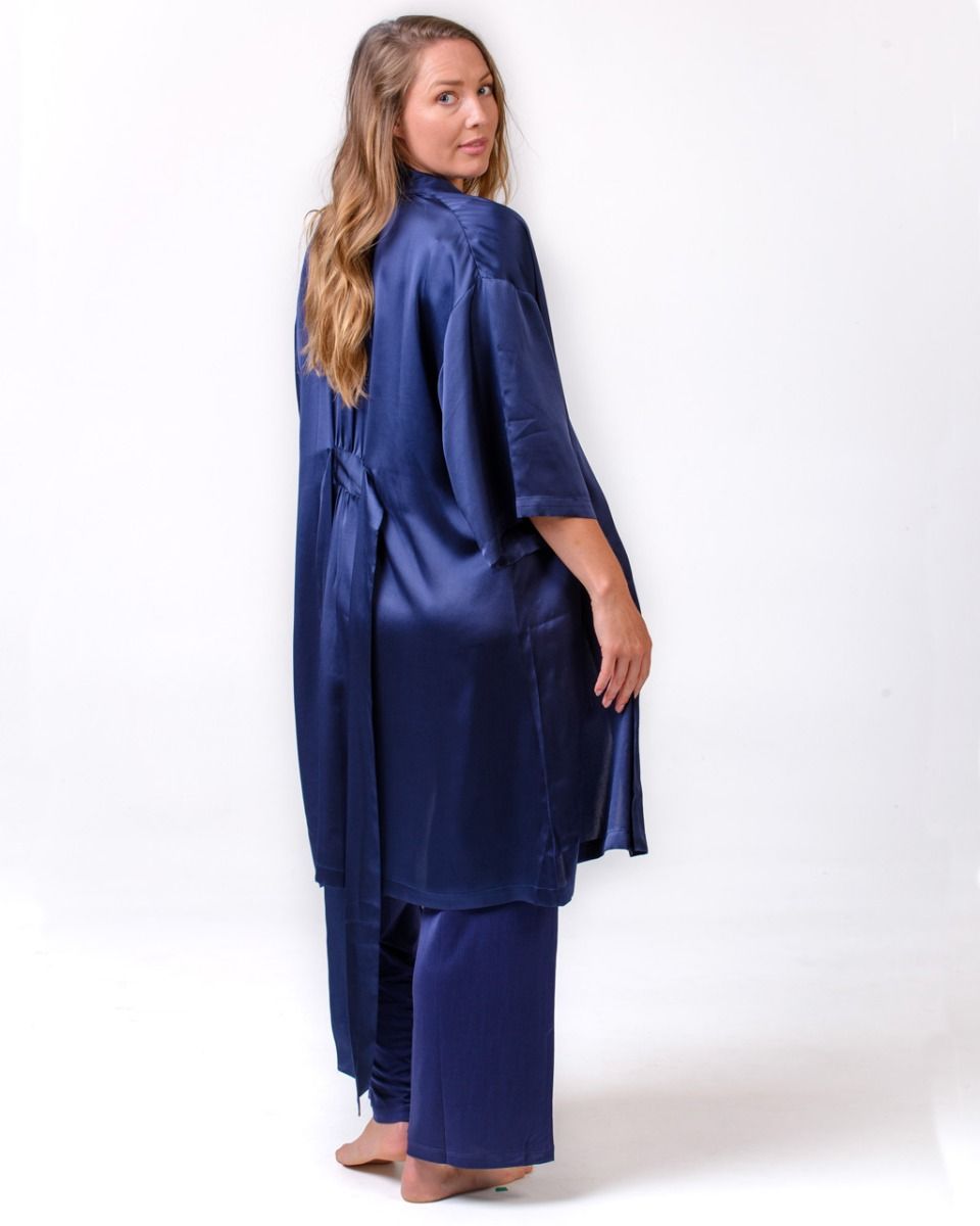 Charcoal Fleece Dressing Gown | Women's Winter Dressing Gowns Australia –  Magnolia Lounge