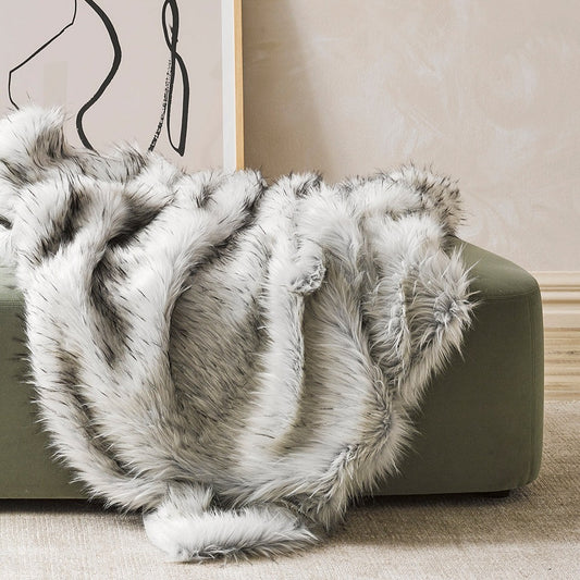Luxury imitation faux fur throw in Alpine Coyote