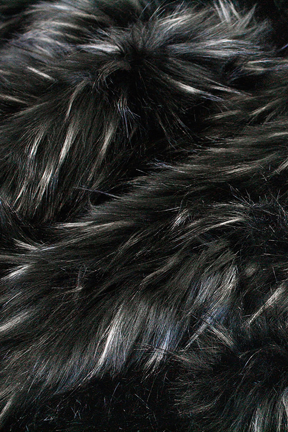 Imitation fake fur throw - Heirloom faux fur throw and cushions  in Ebony Plume Black SKU  FEPT18