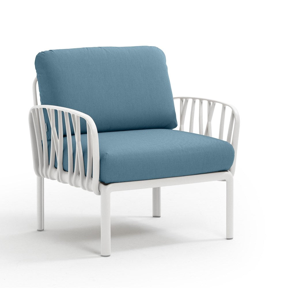 Komodo Outdoor Chair, white frame, blue cushion