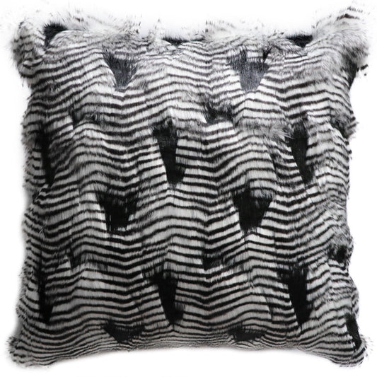 Silver Pheasant imitation fur throw and cushion