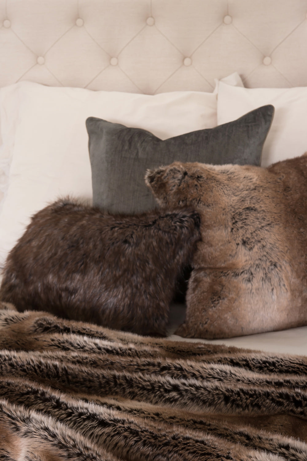 Imitation fur cushion striped elk