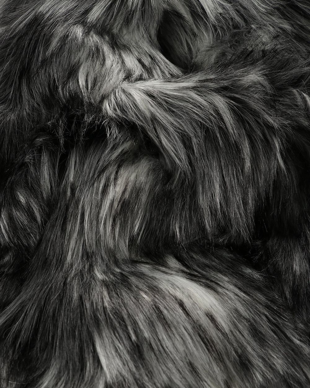 Alaskan wolf imitation fur detail