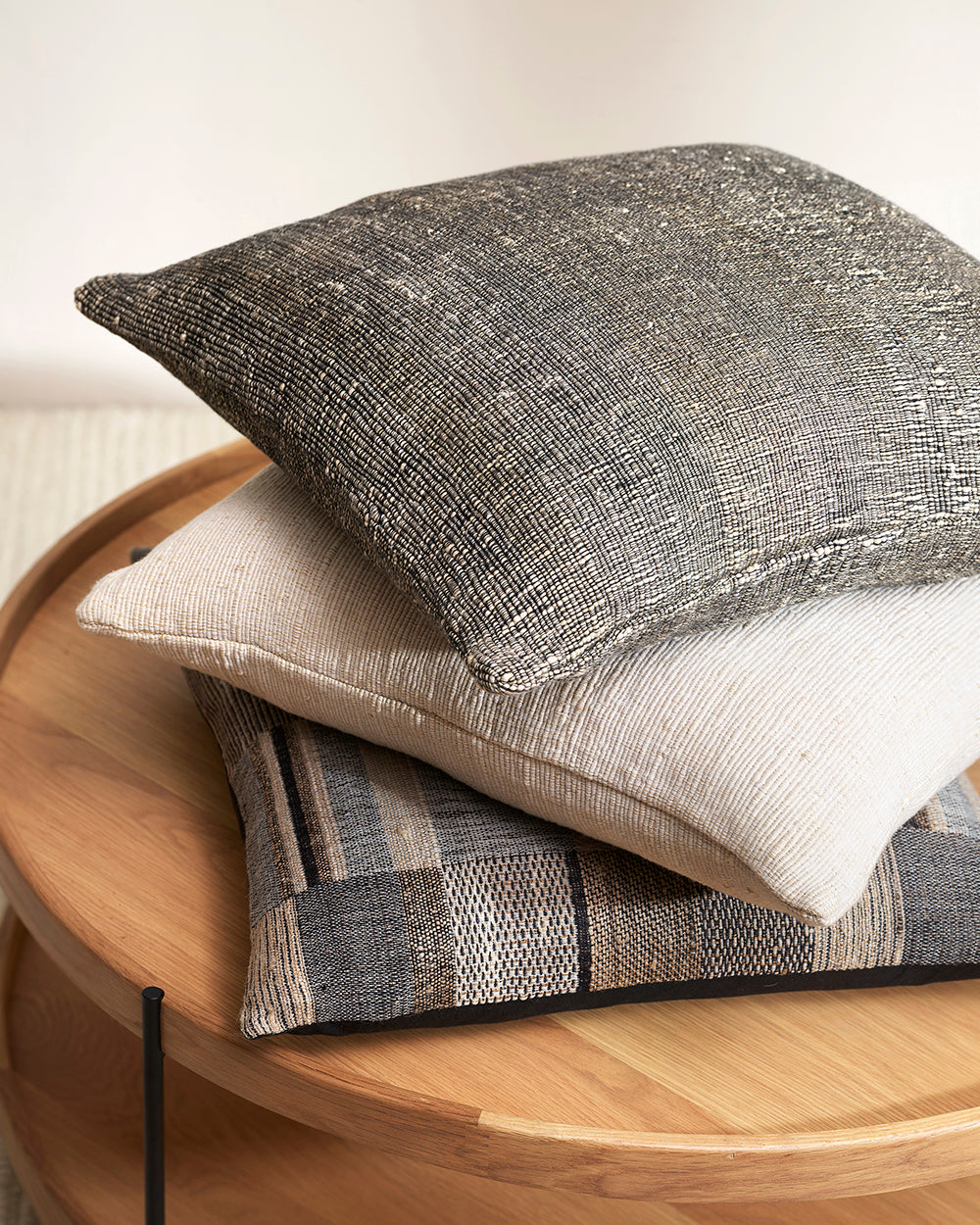 Magnus Cushion - Baya Collection