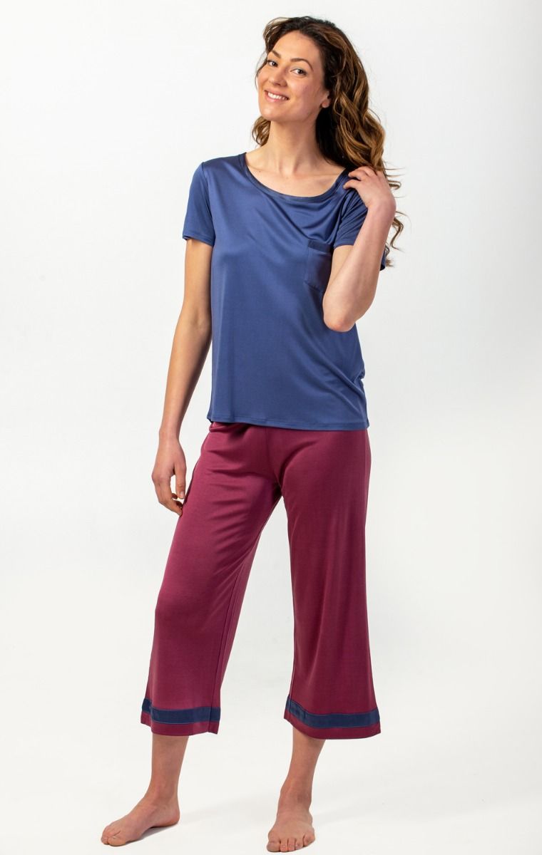 Silk Pyjamas NZ - silk three quarter length pants and matching silk pyjama top. New Zealand silk sleepwear